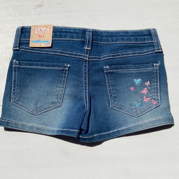 Wallflower embroidered butterfly be you tiful jean short girls 5 - Picture 6 of 17